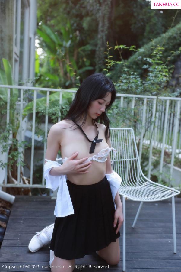 糖豆  [XiuRen]高清写真图 2023.06.25 No.6969 糖豆sisi 清纯美臀第37张图片